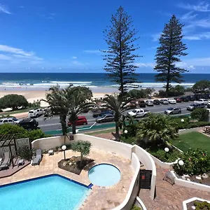 Coolum Caprice **** Coolum Beach