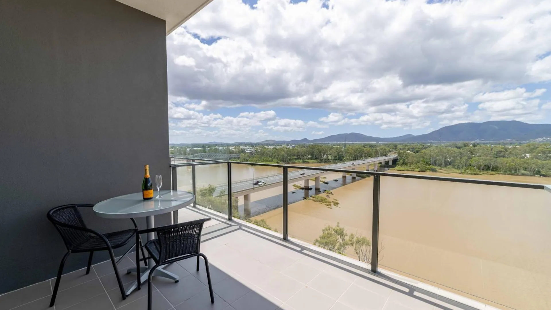 Quest Rockhampton Aparthotel