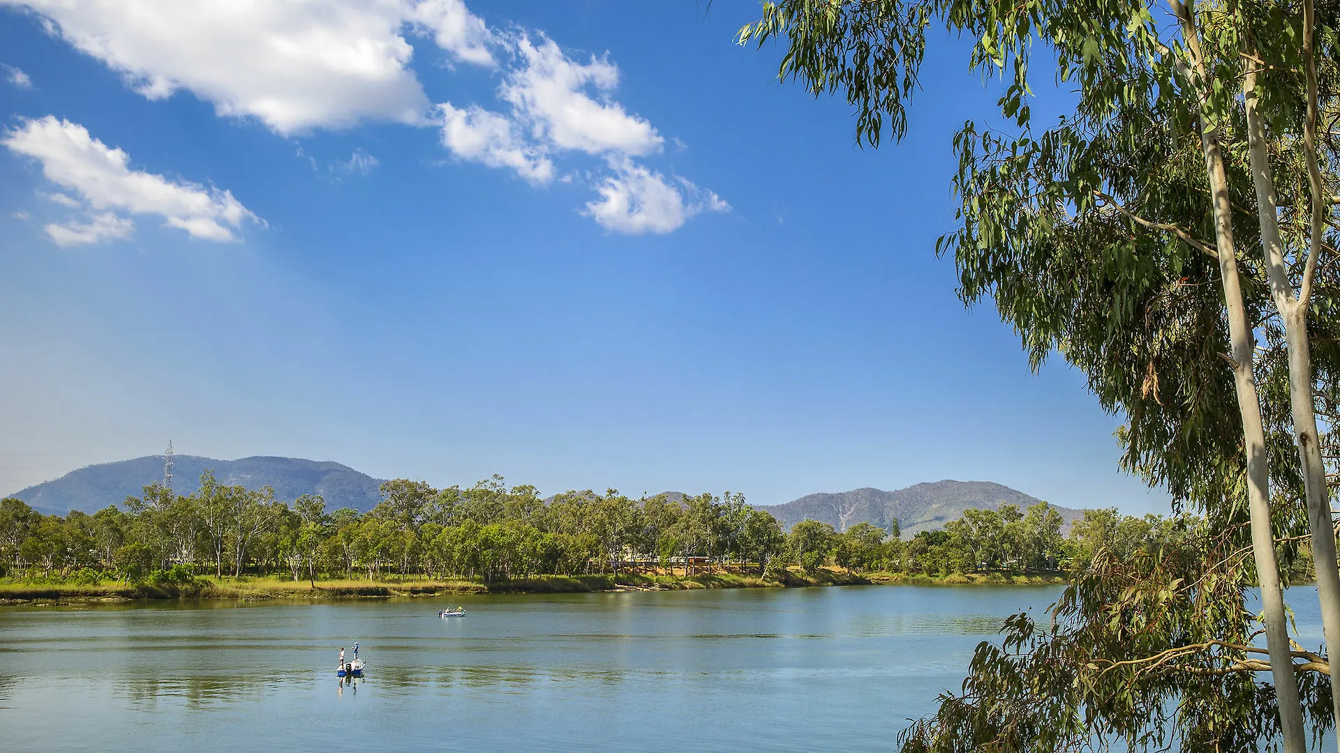 ****  Quest Rockhampton Aparthotel Australia